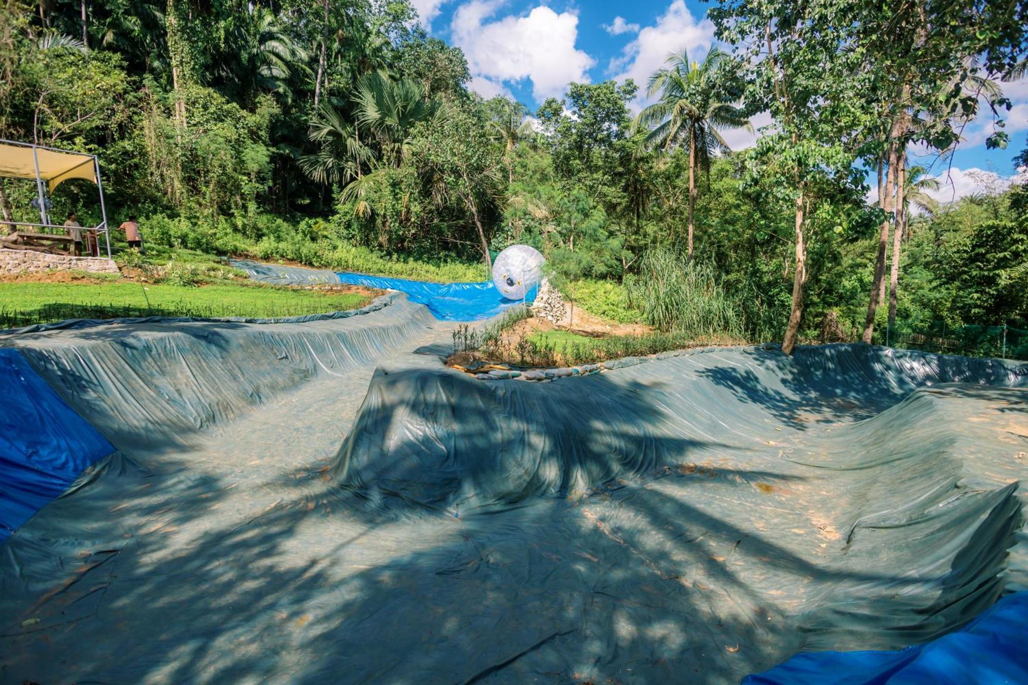 Busai Dream Falls Resort Loboc Exteriör bild